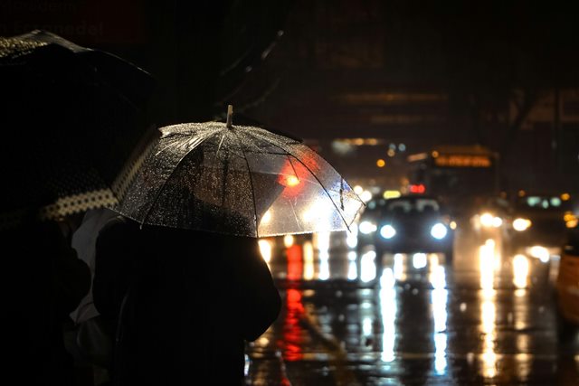 Travel in rainy conditions